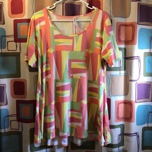LulaRoe Perfect T